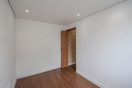 Apartamento à venda com 44m², 2 quartos e 1 vagaQuarto 2