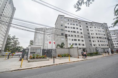 Apartamento à venda com 44m², 2 quartos e 1 vagaFachada e portaria