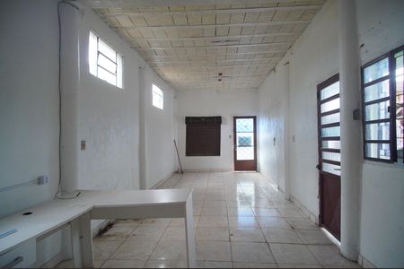 Casa à venda com 390m², 4 quartos e 1 vagaSala/Cozinha