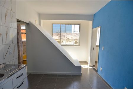 Sala/Cozinha de apartamento para alugar com 1 quarto, 40m² em Cidade Nova, Rio de Janeiro