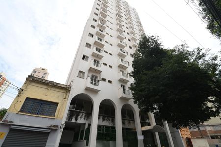 Apartamento à venda com 42m², 1 quarto e sem vagaFachada