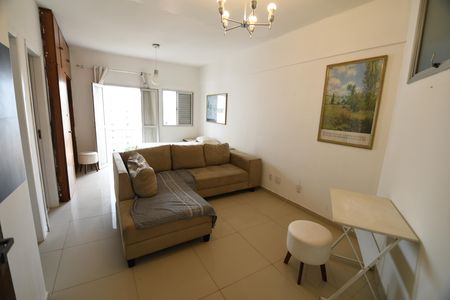 Apartamento à venda com 42m², 1 quarto e sem vagaQuarto / Sala
