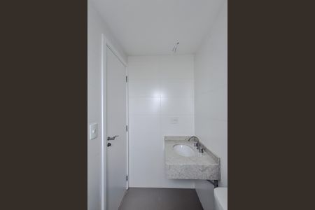 Apartamento à venda com 95m², 3 quartos e 2 vagas Apartamento à venda com 95m², 3 quartos e 2 vagasBanheiro da Suíte