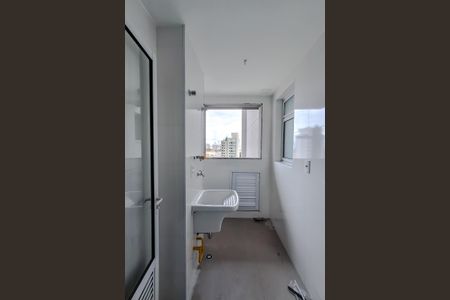 Apartamento à venda com 95m², 3 quartos e 2 vagas Apartamento à venda com 95m², 3 quartos e 2 vagasÁrea de Serviço