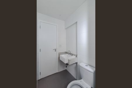 Apartamento à venda com 95m², 3 quartos e 2 vagas Apartamento à venda com 95m², 3 quartos e 2 vagasBanheiro