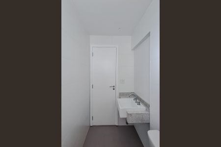 Apartamento à venda com 95m², 3 quartos e 2 vagas Apartamento à venda com 95m², 3 quartos e 2 vagasBanheiro