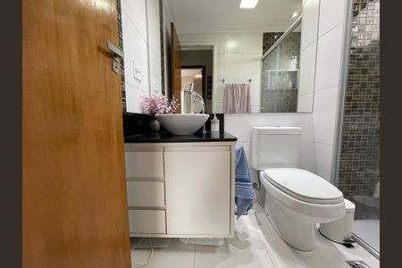 Apartamento à venda com 58m², 2 quartos e 1 vaga Apartamento à venda com 58m², 2 quartos e 1 vagaBanheiro