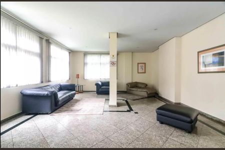 Apartamento à venda com 58m², 2 quartos e 1 vaga Apartamento à venda com 58m², 2 quartos e 1 vagaHall