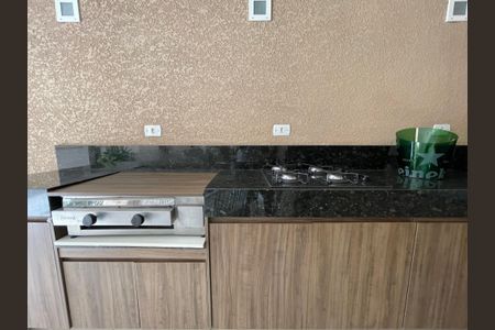 Casa à venda com 171m², 4 quartos e 2 vagasChurrasqueira