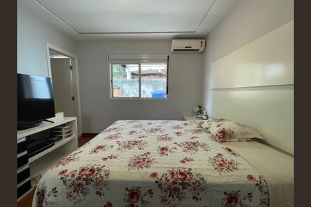 Casa à venda com 171m², 4 quartos e 2 vagasQuarto 3