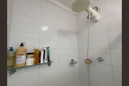 Casa à venda com 171m², 4 quartos e 2 vagasBanheiro 1