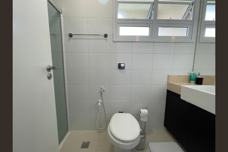 Casa à venda com 171m², 4 quartos e 2 vagasBanheiro 1