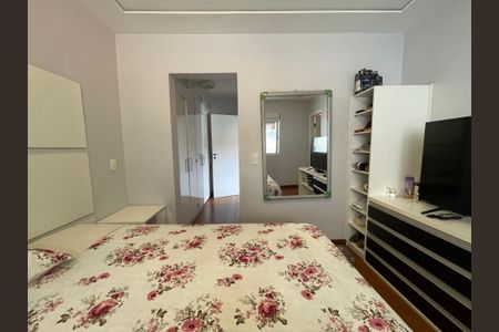 Casa à venda com 171m², 4 quartos e 2 vagasQuarto 3