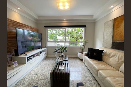 Casa à venda com 171m², 4 quartos e 2 vagasSala