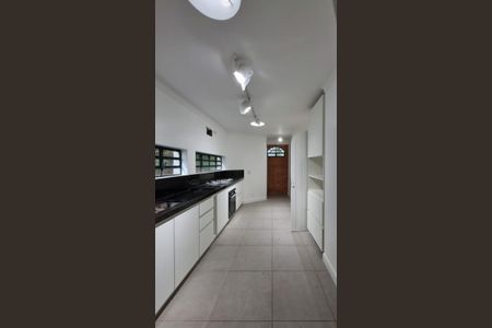 Casa para alugar com 3 quartos, 820m² em Vila Albertina, São Paulo