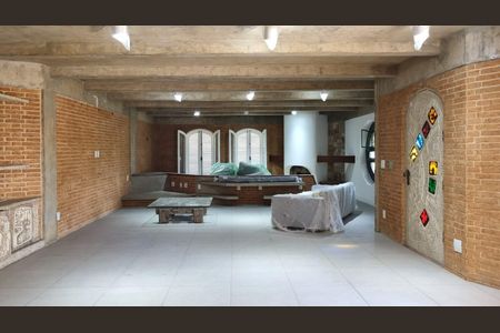 Casa para alugar com 820m², 3 quartos e 4 vagas