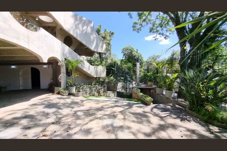 Casa para alugar com 820m², 3 quartos e 4 vagas