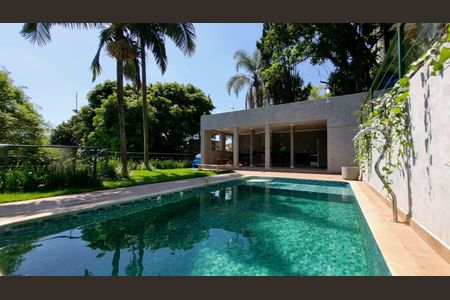 Casa para alugar com 820m², 3 quartos e 4 vagas