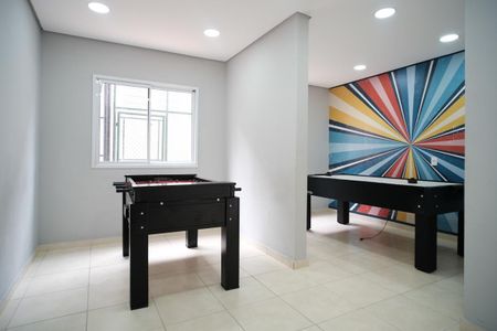 Apartamento para alugar com 36m², 2 quartos e sem vaga Apartamento para alugar com 36m², 2 quartos e sem vagaSalão de jogos