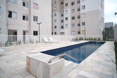 Apartamento para alugar com 36m², 2 quartos e sem vaga Apartamento para alugar com 36m², 2 quartos e sem vagaPiscina