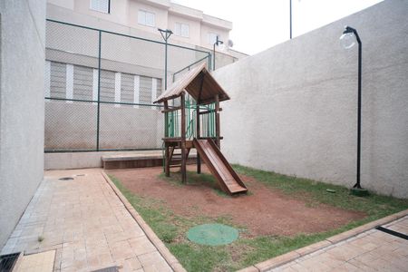 Apartamento para alugar com 36m², 2 quartos e sem vaga Apartamento para alugar com 36m², 2 quartos e sem vagaPlayground