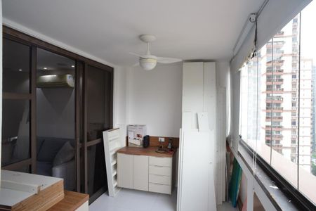 Varanda de apartamento à venda com 2 quartos, 100m² em Barra da Tijuca, Rio de Janeiro