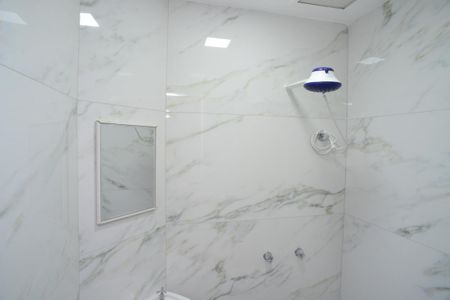 Apartamento à venda com 100m², 2 quartos e 1 vaga Apartamento à venda com 100m², 2 quartos e 1 vagaBanheiro de Serviço