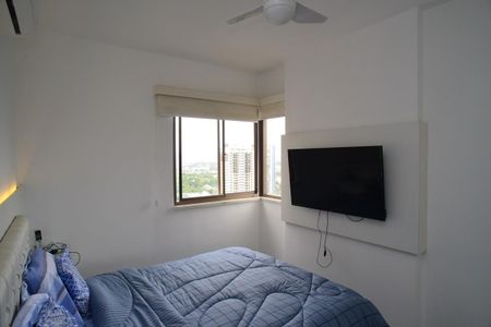 Suíte de apartamento à venda com 2 quartos, 100m² em Barra da Tijuca, Rio de Janeiro