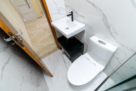 Studio para alugar com 30m², 1 quarto e sem vaga Studio para alugar com 30m², 1 quarto e sem vagaBanheiro