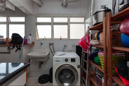 Apartamento à venda com 104m², 3 quartos e 2 vagas Apartamento à venda com 104m², 3 quartos e 2 vagasÁrea de Serviço