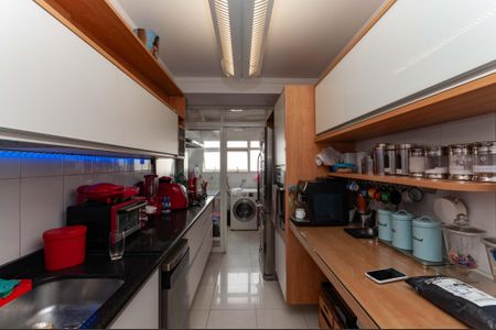 Apartamento à venda com 104m², 3 quartos e 2 vagas Apartamento à venda com 104m², 3 quartos e 2 vagasCozinha