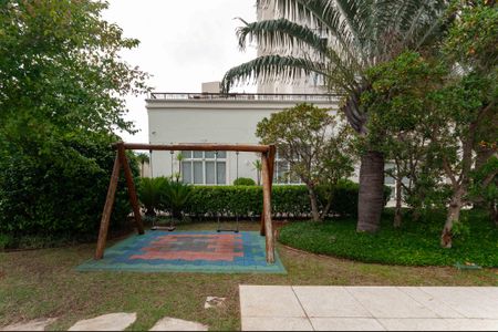 Apartamento à venda com 104m², 3 quartos e 2 vagas Apartamento à venda com 104m², 3 quartos e 2 vagasÁrea Comum - Playground