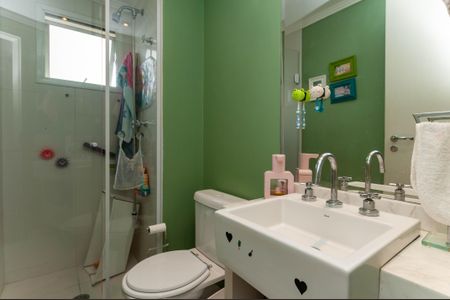 Apartamento à venda com 104m², 3 quartos e 2 vagas Apartamento à venda com 104m², 3 quartos e 2 vagasBanheiro Social