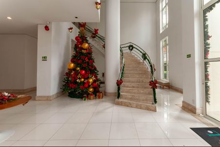 Apartamento à venda com 104m², 3 quartos e 2 vagas Apartamento à venda com 104m², 3 quartos e 2 vagasÁrea Comum - Hall Social