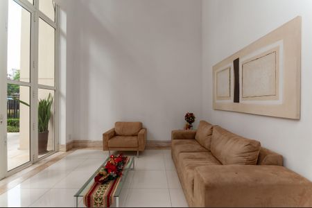 Apartamento à venda com 104m², 3 quartos e 2 vagas Apartamento à venda com 104m², 3 quartos e 2 vagasÁrea Comum - Hall Social