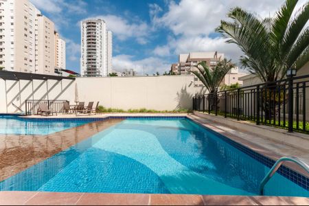 Apartamento à venda com 104m², 3 quartos e 2 vagas Apartamento à venda com 104m², 3 quartos e 2 vagasÁrea Comum - Piscina