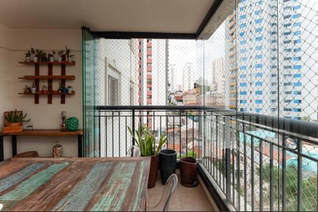 Apartamento à venda com 104m², 3 quartos e 2 vagas Apartamento à venda com 104m², 3 quartos e 2 vagasVaranda Gourmet