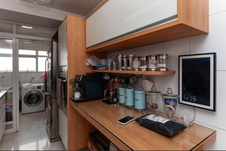 Apartamento à venda com 104m², 3 quartos e 2 vagas Apartamento à venda com 104m², 3 quartos e 2 vagasCozinha