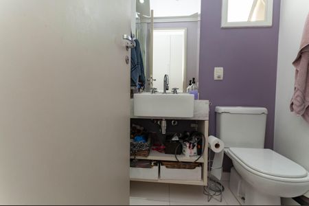 Apartamento à venda com 104m², 3 quartos e 2 vagas Apartamento à venda com 104m², 3 quartos e 2 vagasBanheiro do quarto 3 Suíte