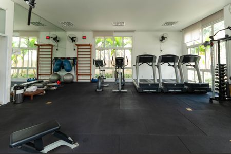 Apartamento à venda com 104m², 3 quartos e 2 vagas Apartamento à venda com 104m², 3 quartos e 2 vagasÁrea Comum - Academia