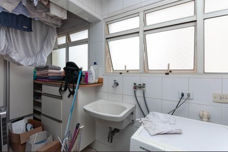 Apartamento à venda com 104m², 3 quartos e 2 vagas Apartamento à venda com 104m², 3 quartos e 2 vagasÁrea de Serviço