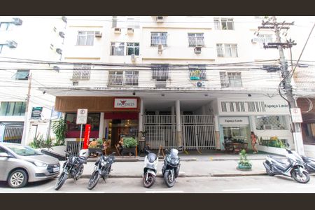 Apartamento para alugar com 47m², 1 quarto e sem vagaFachada