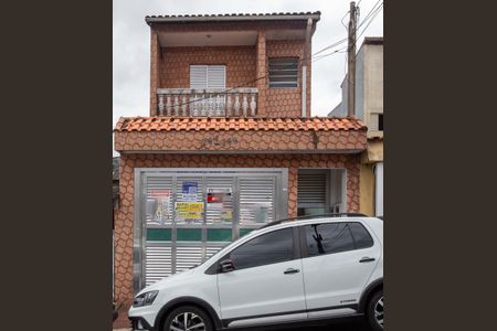 Casa para alugar com 319m², 6 quartos e 1 vagaFachada