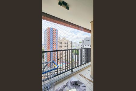 Sacada de apartamento para alugar com 2 quartos, 57m² em Centro, Osasco