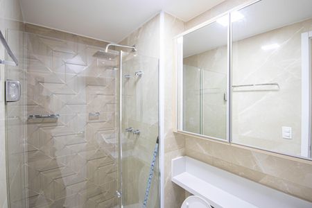 Apartamento para alugar com 51m², 2 quartos e 1 vaga Apartamento para alugar com 51m², 2 quartos e 1 vagaBanheiro da Suíte