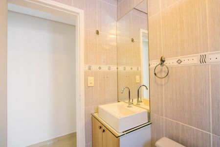 Apartamento à venda com 90m², 3 quartos e 2 vagas Apartamento à venda com 90m², 3 quartos e 2 vagasBanheiro social