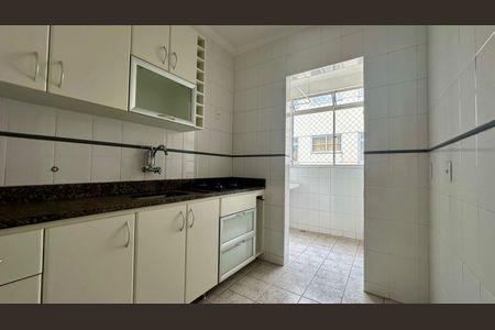 Apartamento para alugar com 80m², 2 quartos e 2 vagas Apartamento para alugar com 80m², 2 quartos e 2 vagasCozinha