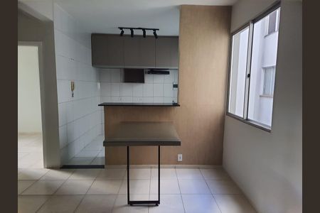 Apartamento para alugar com 2 quartos, 46m² em Chácaras Tubalina e Quartel, Uberlândia