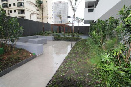 Apartamento para alugar com 33m², 1 quarto e 1 vagaÁrea comum -