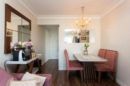 Sala de apartamento à venda com 2 quartos, 49m² em Vila Taquari, São Paulo